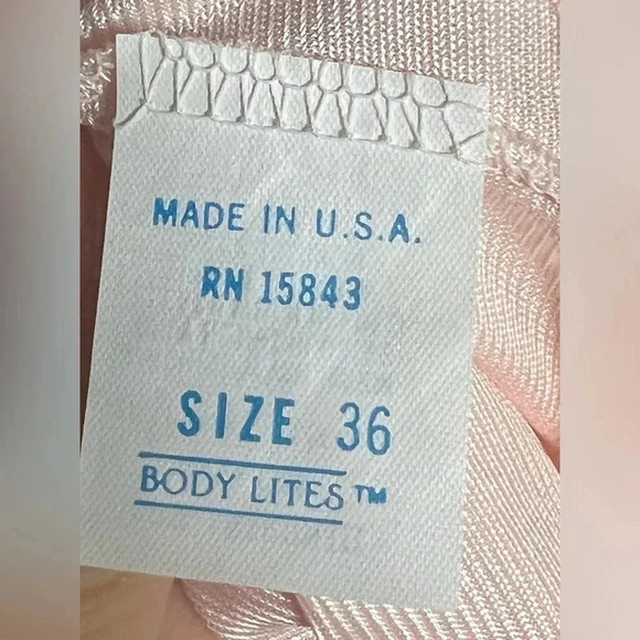 Vintage Pink Lace Slip, Size 36 (Medium) - Picture 3 of 6
